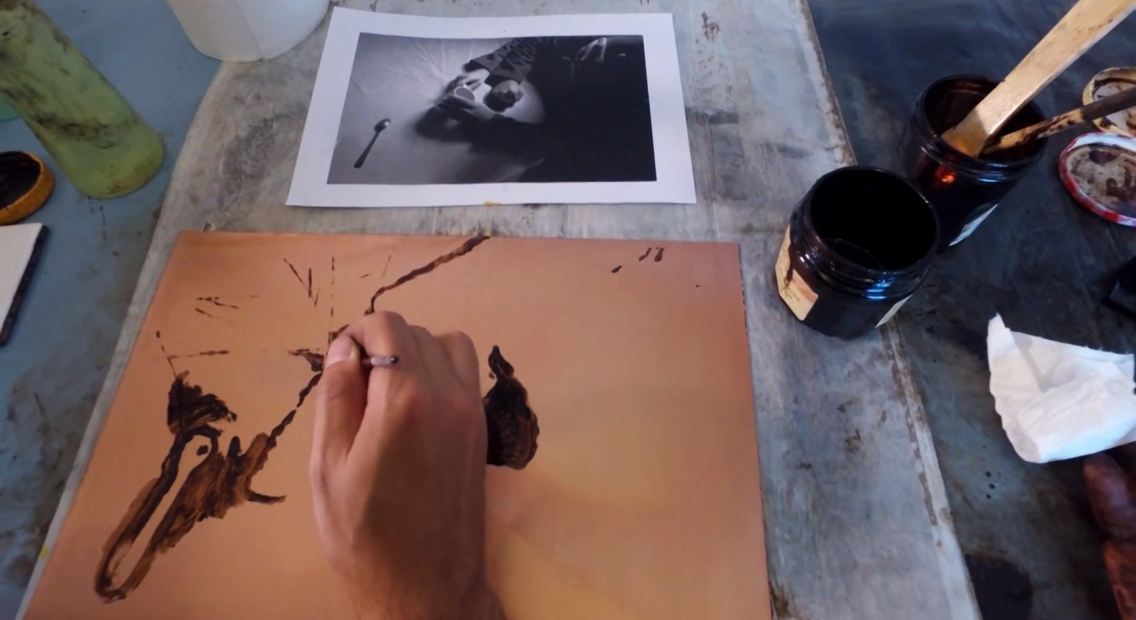 L'Atelier de Pablo Flaiszman et ses ombres errantes